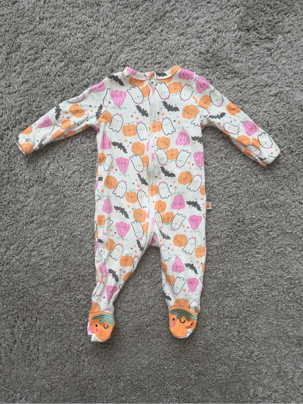 Holiday Ghost & Pumpkin Zip-Front Footed Pajama - White with Orange & Pink